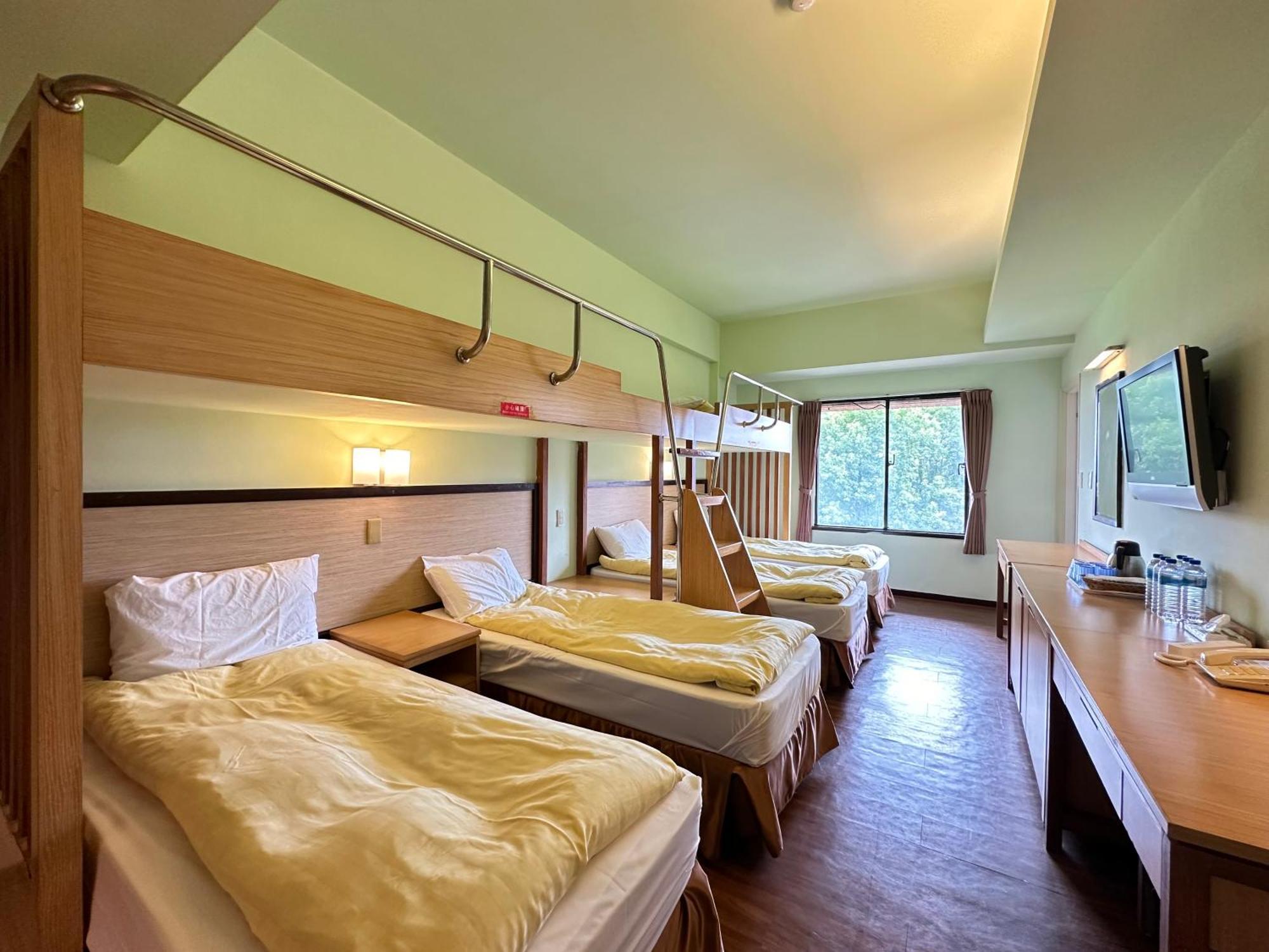 Chientan Youth Hotel Taipei Exterior photo