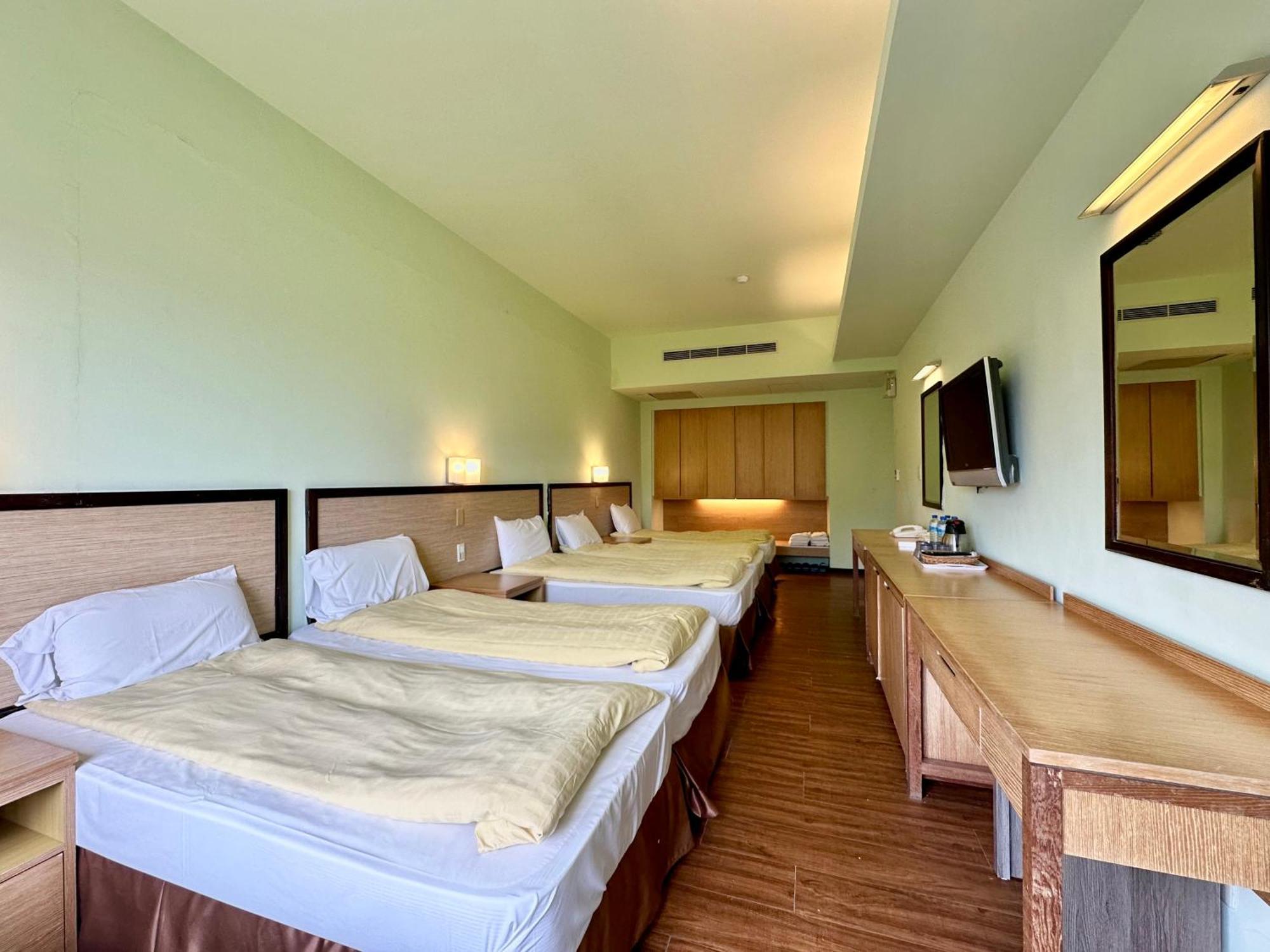 Chientan Youth Hotel Taipei Exterior photo